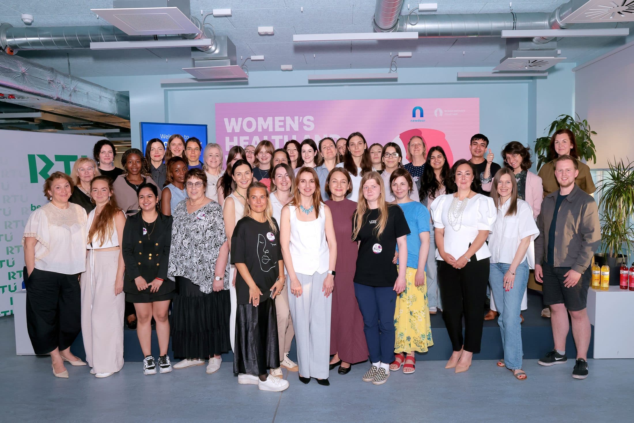 The full Women's Health & Well-being Hackathon cohort